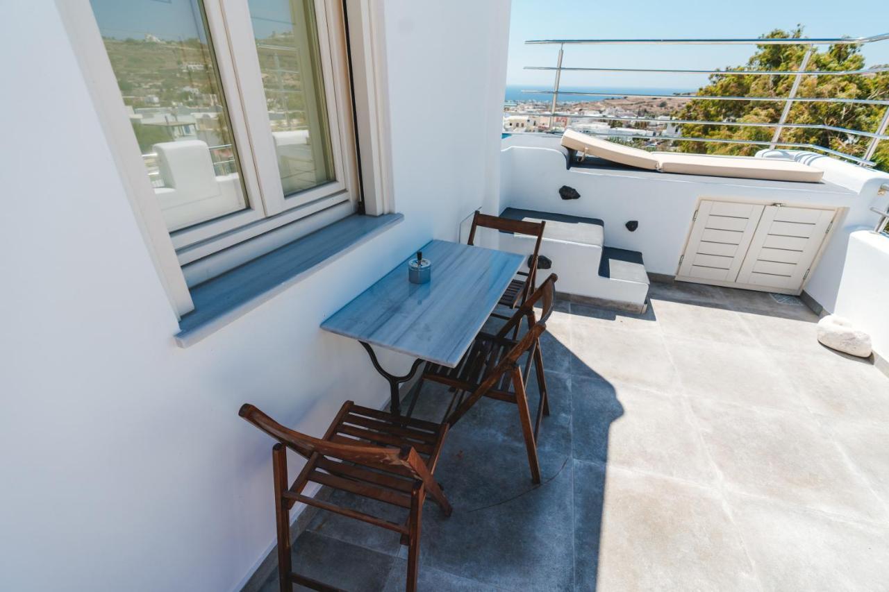 Lux House With Outdoor Jacuzzi And Sea View In Santorini Apartment Emporio  Екстериор снимка